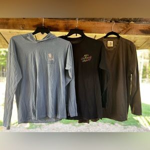 3 long sleeve shirts. Size M